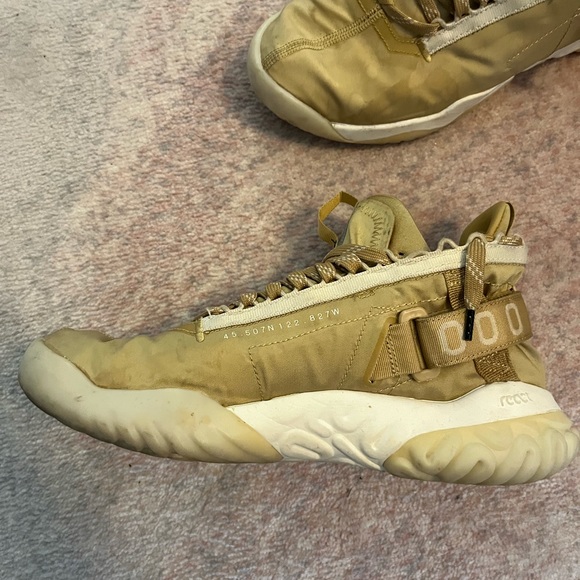 Nike Air Jordan proto react size 9.5 - Picture 4 of 11